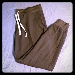 Jogger scrub pants